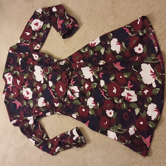 NWOT MERONA FLORAL DRESS - Picture 7 of 11